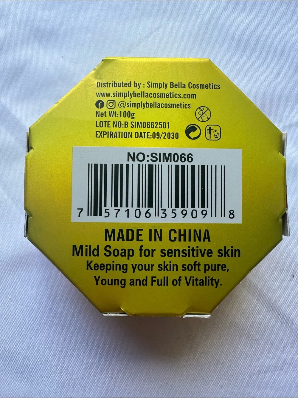 Simply Bella Honey & Propolis Soap Mild Soap Bar For Sensitive Skin 100g NIB
